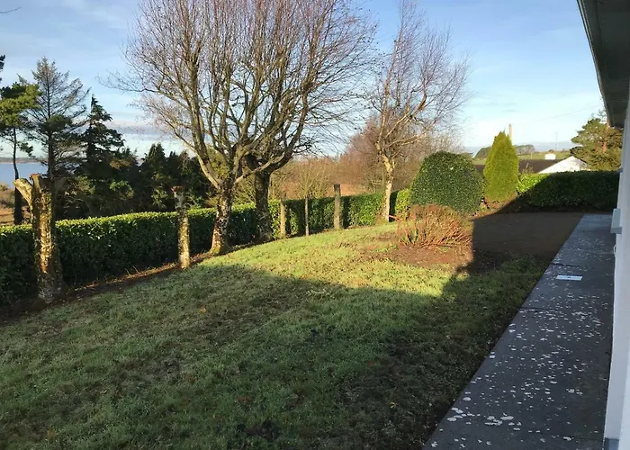 Nyaraló Mick's Loughrea